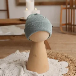 Czapka Haftowany Miś z Wełny Merino | Zielona (Sage)