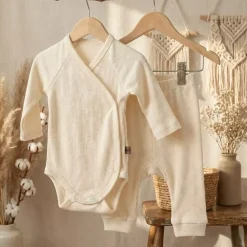 Komplet Niemowlęcy 2 elementy Body + Spodenki | Kremowy