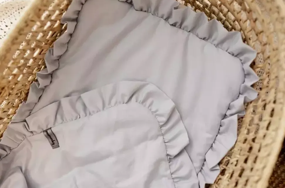 Komplet pościeli dla niemowląt 50x75 cm – Miękka pościel do wózka lub kołyski | Bawełna Falbanka Szara