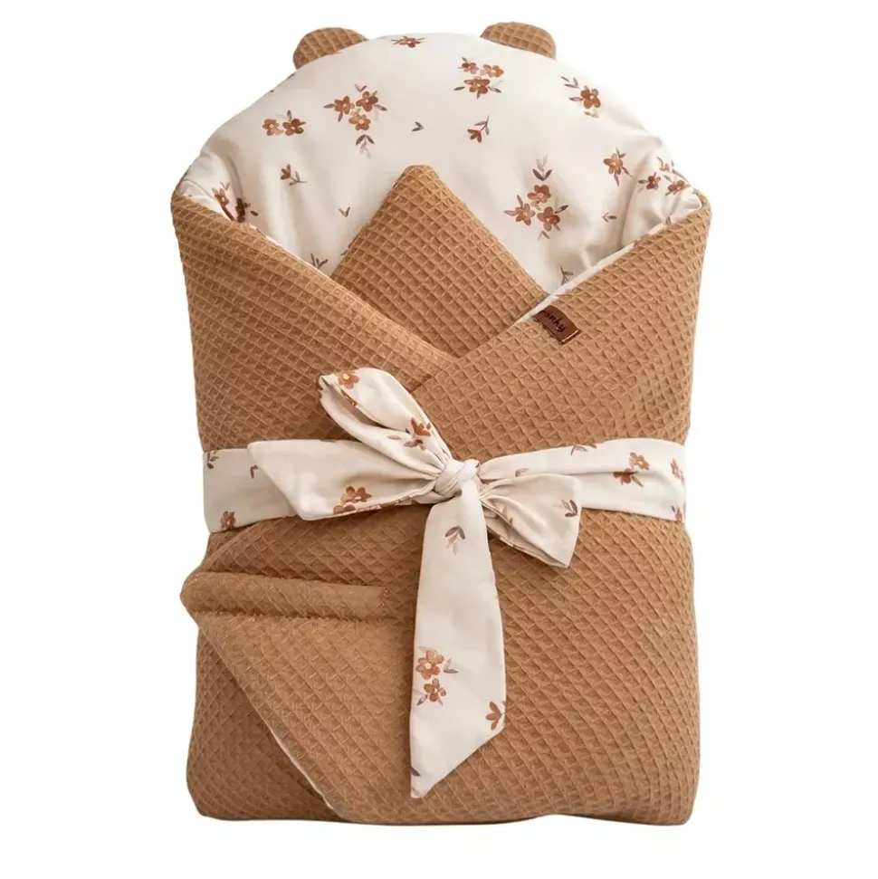 Rożek Becik Niemowlęcy Bawełniany | Little Brown Flowers & Karmelowy Wafel